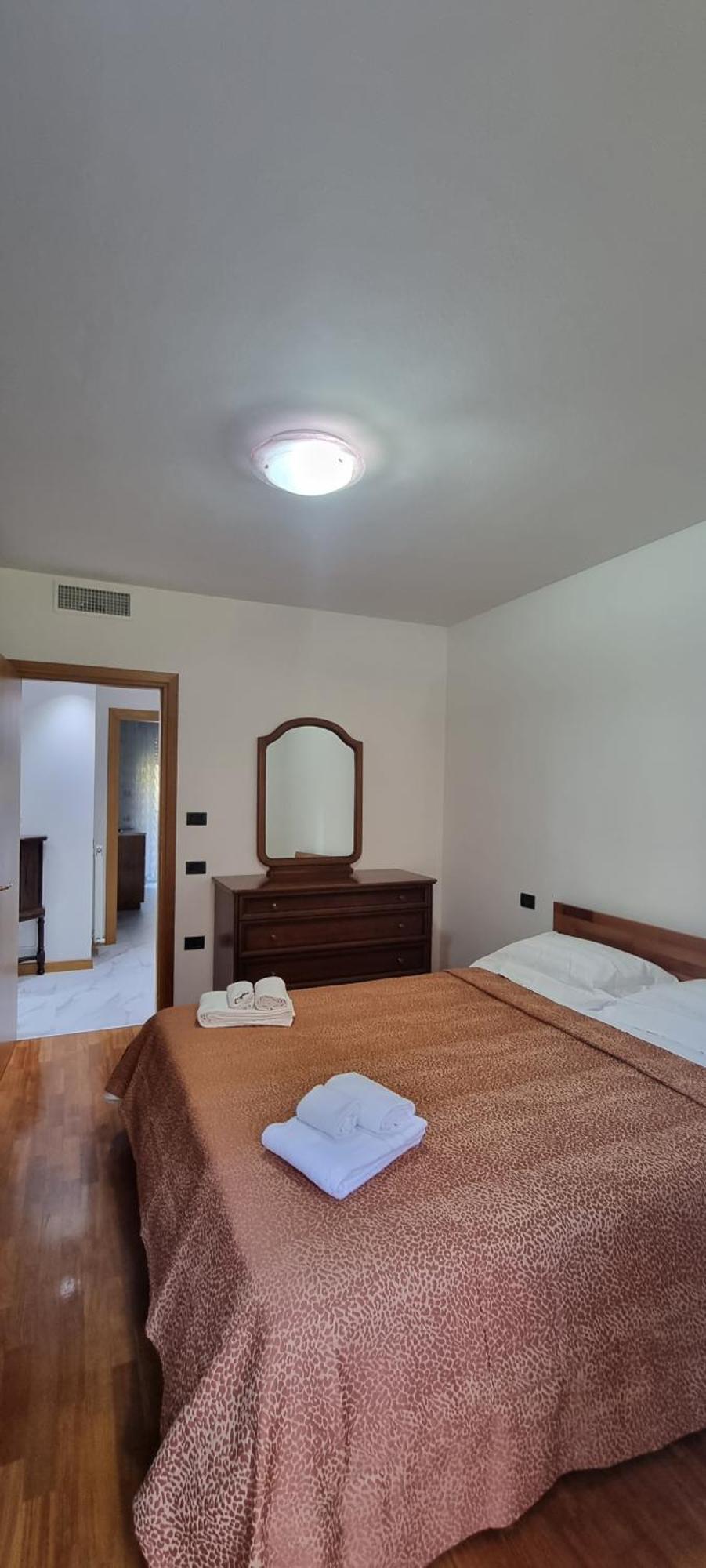 Appartamento Laura Riva del Garda Exterior foto